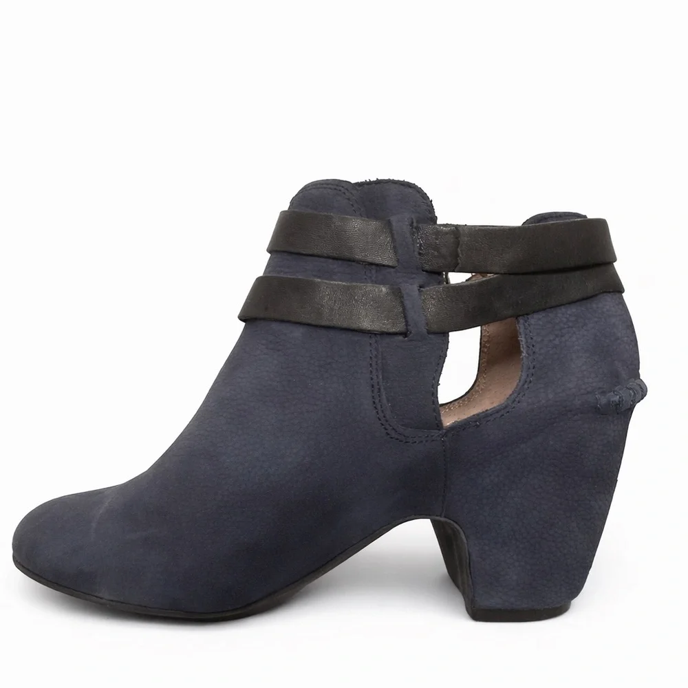 Corso Como Navy Blue Suede Ankle Booties Block Heel Buckle Strap Size 7.5 - Picture 2 of 5